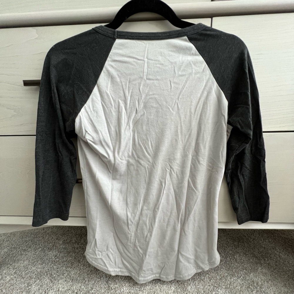 10 Tree Shirt - Picture 2 of 3